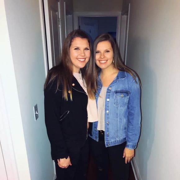 Meet your Posher, Madelyn - Picture 1 of 1